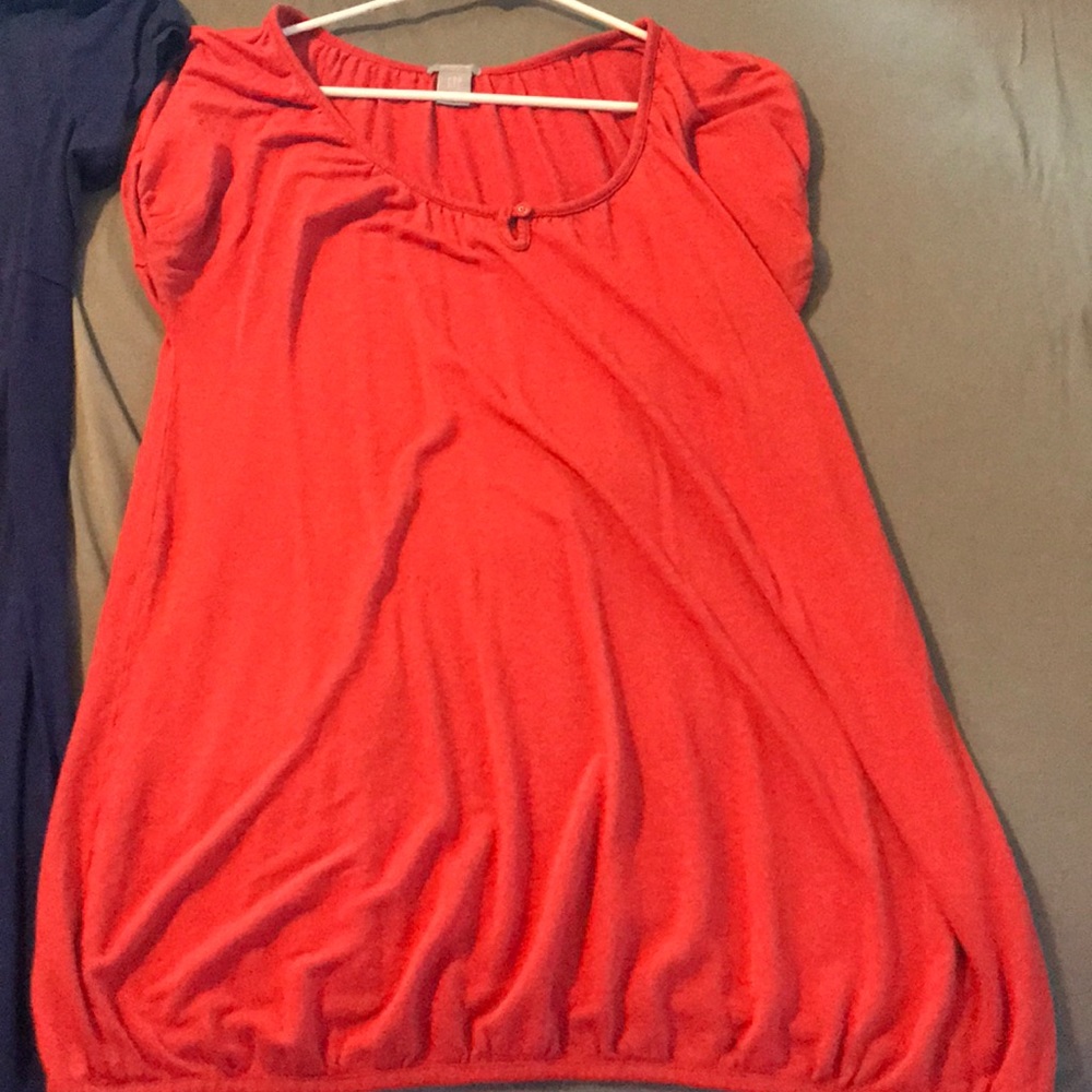 Maternity shirts - Picture 3 of 3